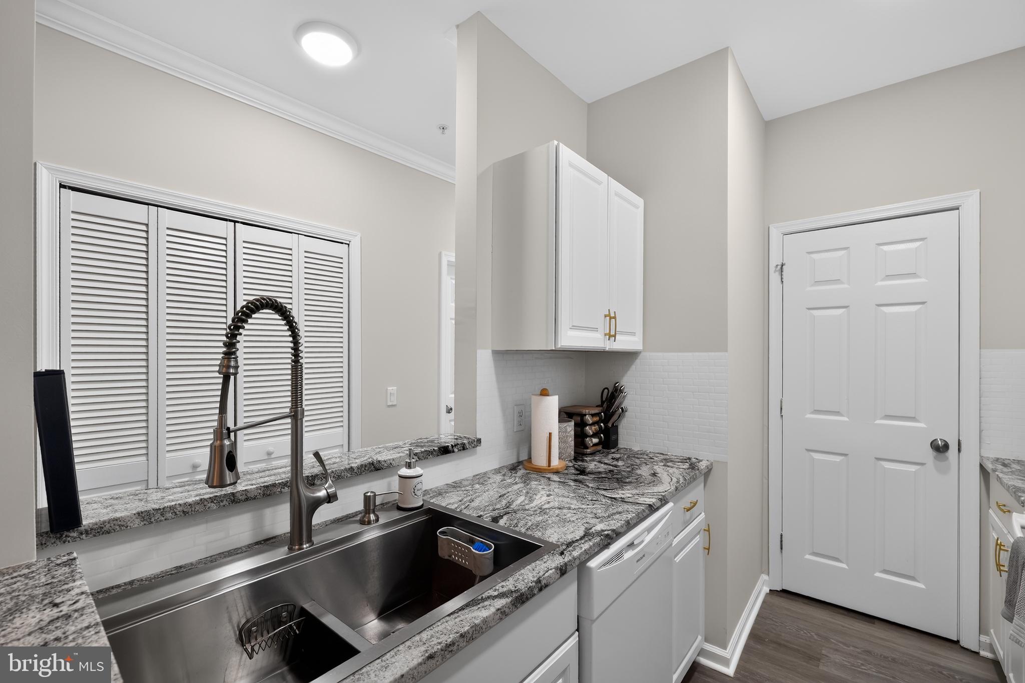 CREEKWOOD - Residential