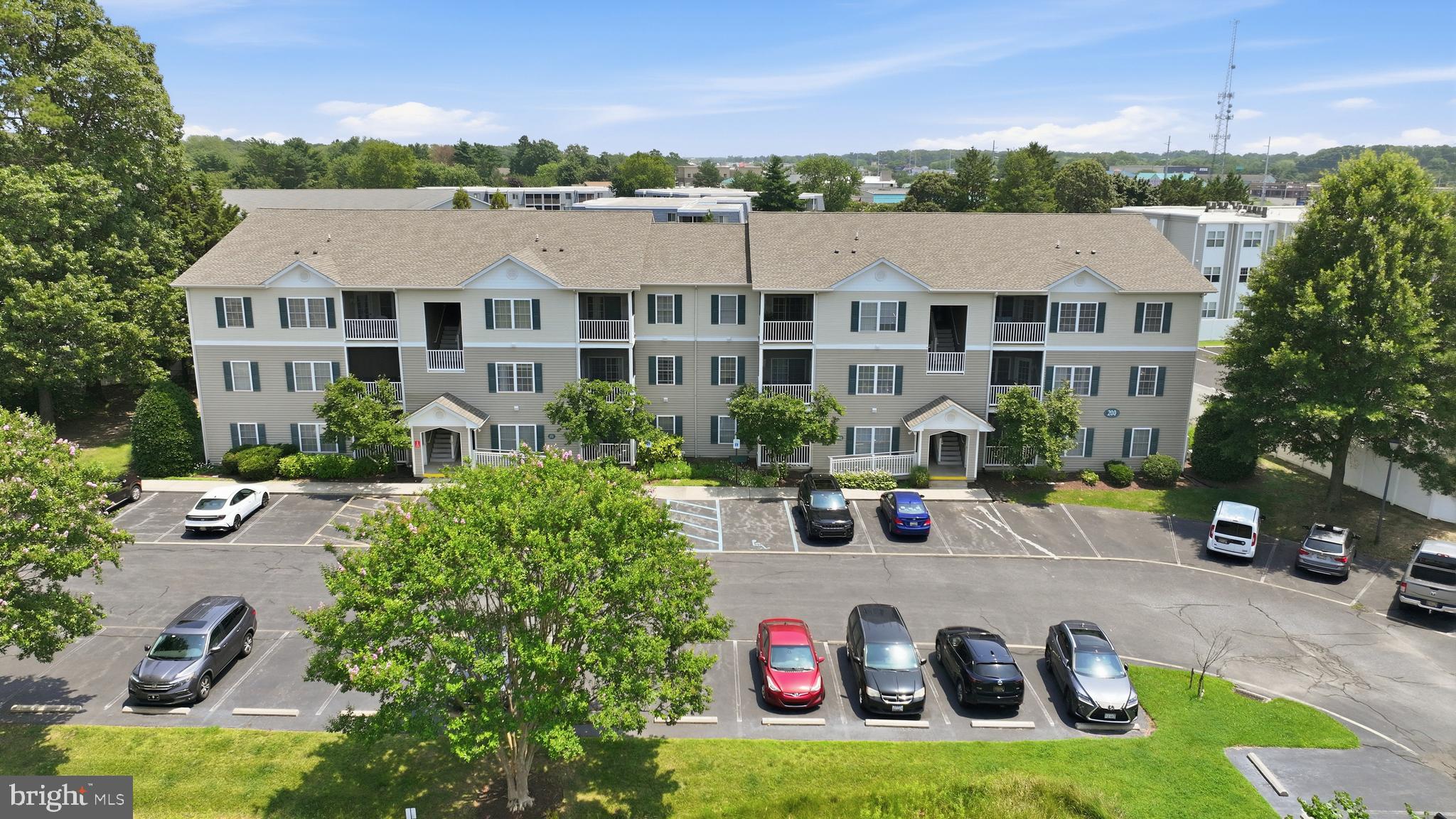 Experience the perfect blend of coastal living, comfort, and investment potential in this beautifully renovated first-floor condo in the highly sought-after Creekwood community of Rehoboth Beach. Sold fully furnished and completely turnkey, this move-in-ready 2-bedroom, 2-bath home is ideal as a primary residence, vacation getaway, or income-producing investment, with no current rental restrictions and a proven rental history.
Inside, you'll find a thoughtfully renovated interior featuring a brand-new kitchen with new cabinetry, countertops, appliances, updated lighting, fresh paint, luxury vinyl plank flooring throughout, and new ceiling fans. The open-concept living and dining area is filled with natural light and opens to a screened porch overlooking a peaceful pond with a soothing fountain—perfect for morning coffee or relaxing after a day at the beach.
The spacious primary suite features a king bed, walk-in closet, private bath, and flat-screen TV. A second bedroom with a queen bed and private bath, plus a sleeper sofa in the living room, allows the home to comfortably accommodate up to six guests. Additional conveniences include in-unit laundry, central air, and ground-level living with no stairs.
Community amenities include a heated pool and free parking, all in an unbeatable east of Route 1 location just minutes from Rehoboth Beach, restaurants, shopping, and the Junction & Breakwater Trail. This exceptional property offers the flexibility to enjoy yourself while generating rental income—coastal Delaware living at its best.