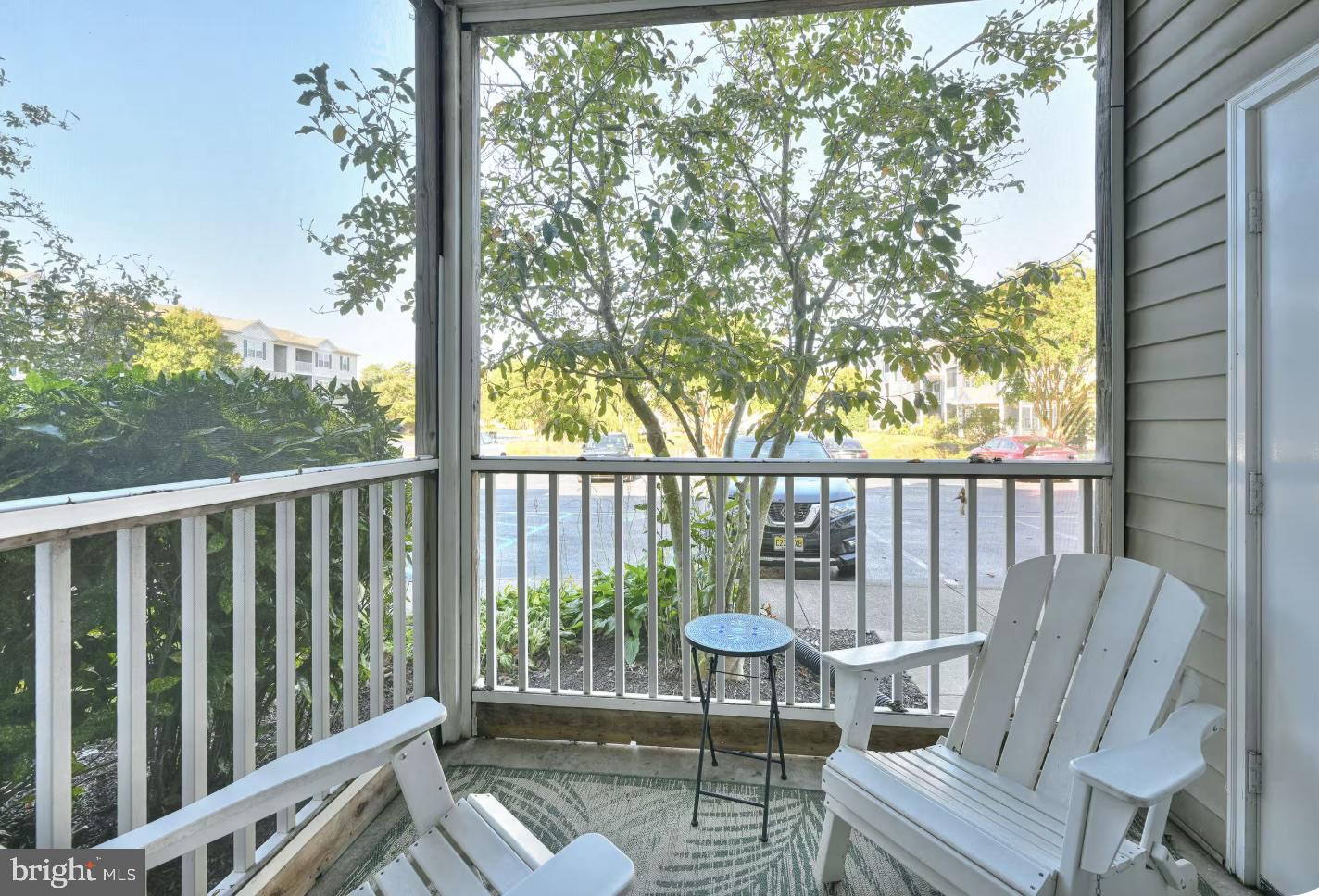 CREEKWOOD - Residential