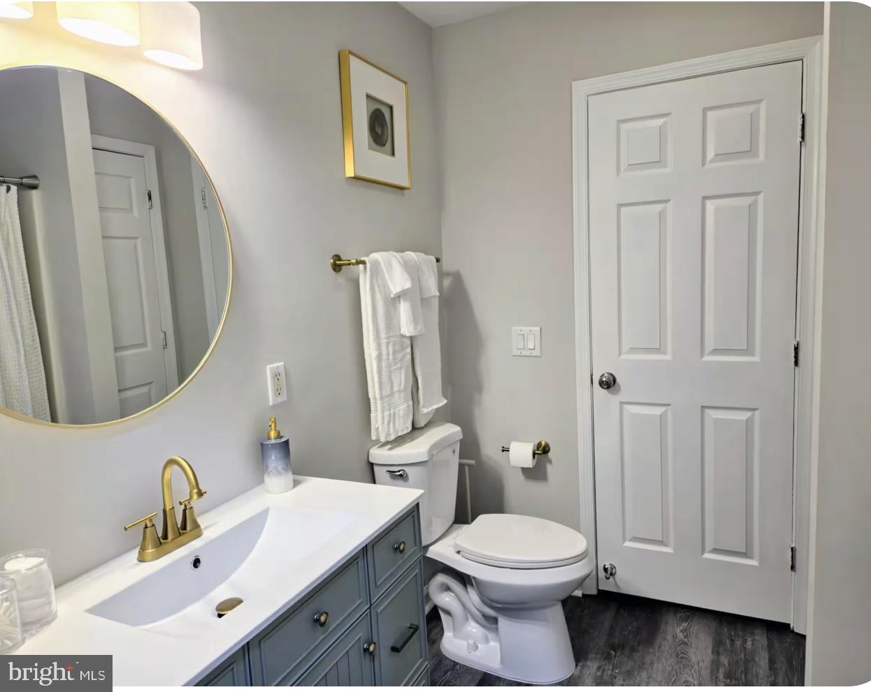 CREEKWOOD - Residential