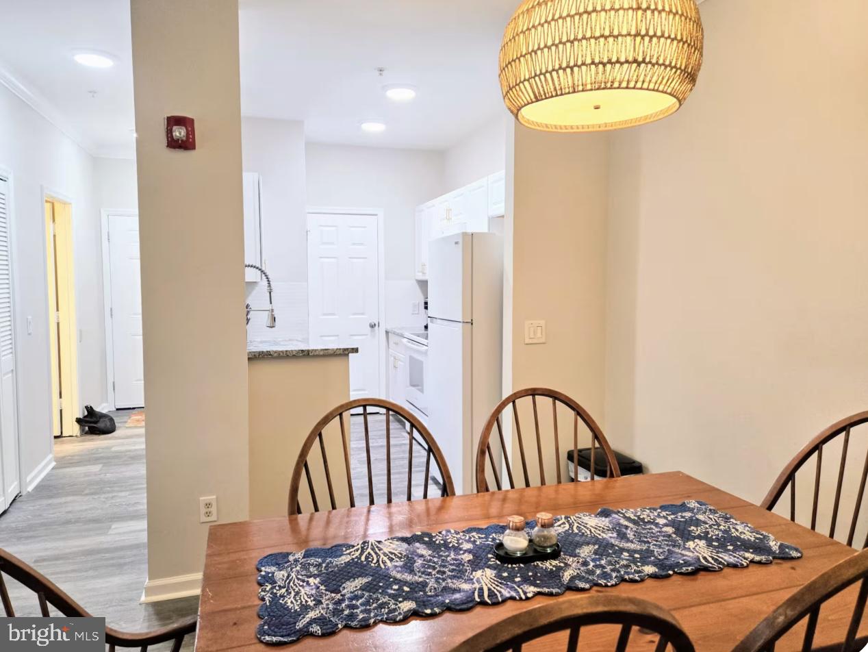CREEKWOOD - Residential