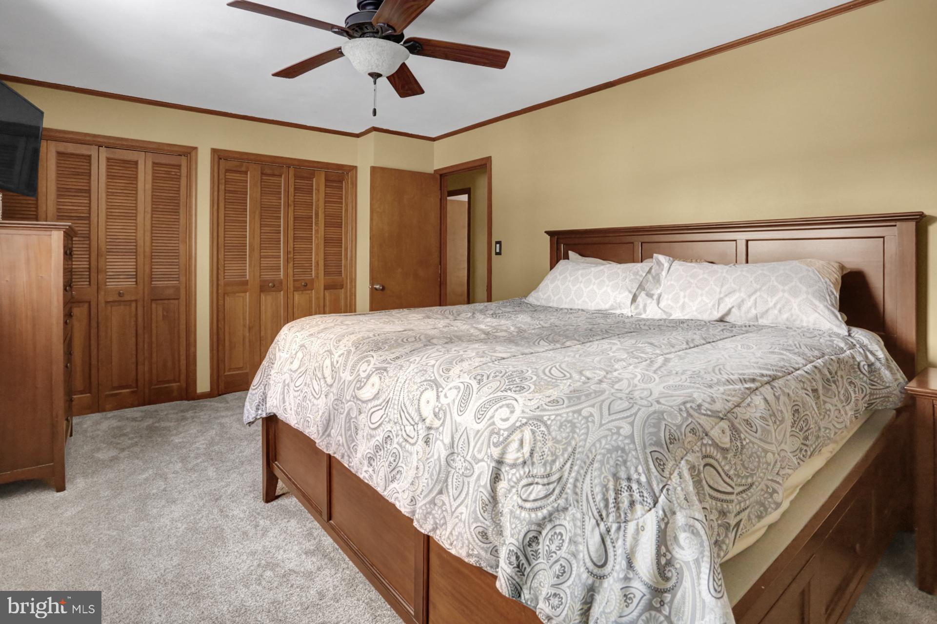 LORANE ORCHARD - Residential