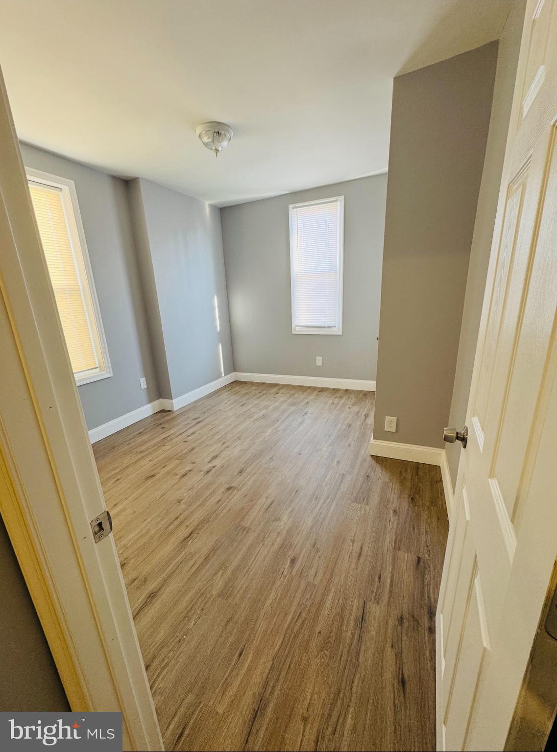 KENSINGTON - Residential