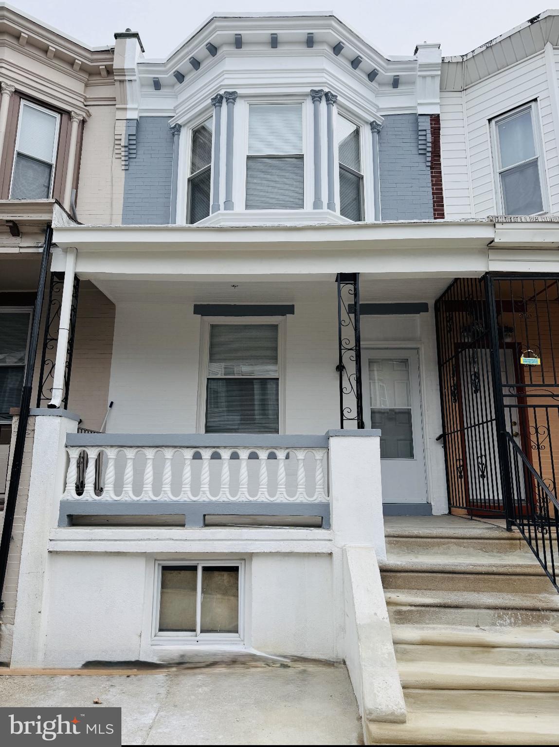 KENSINGTON - Residential