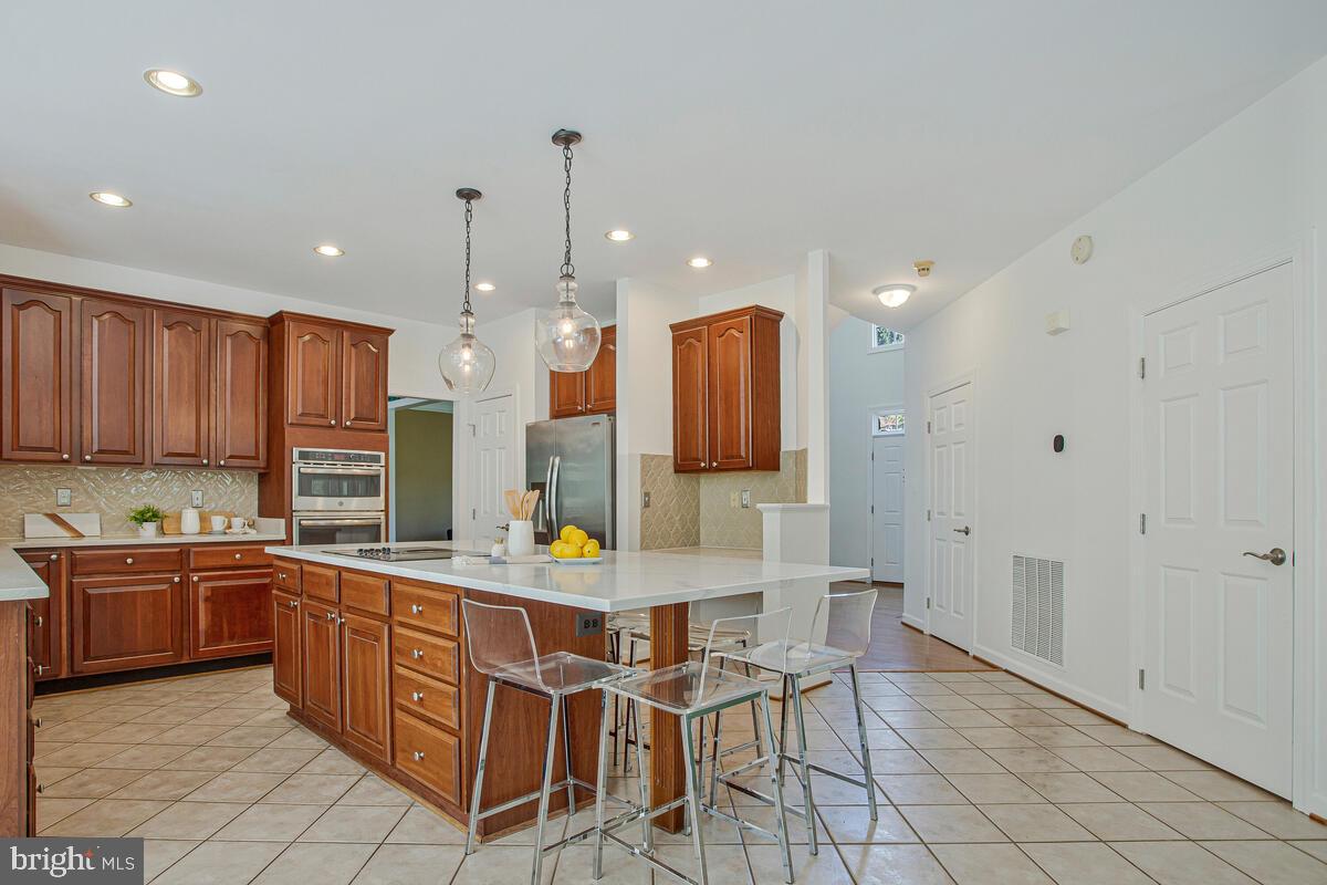 DAVIDSONVILLE - Residential