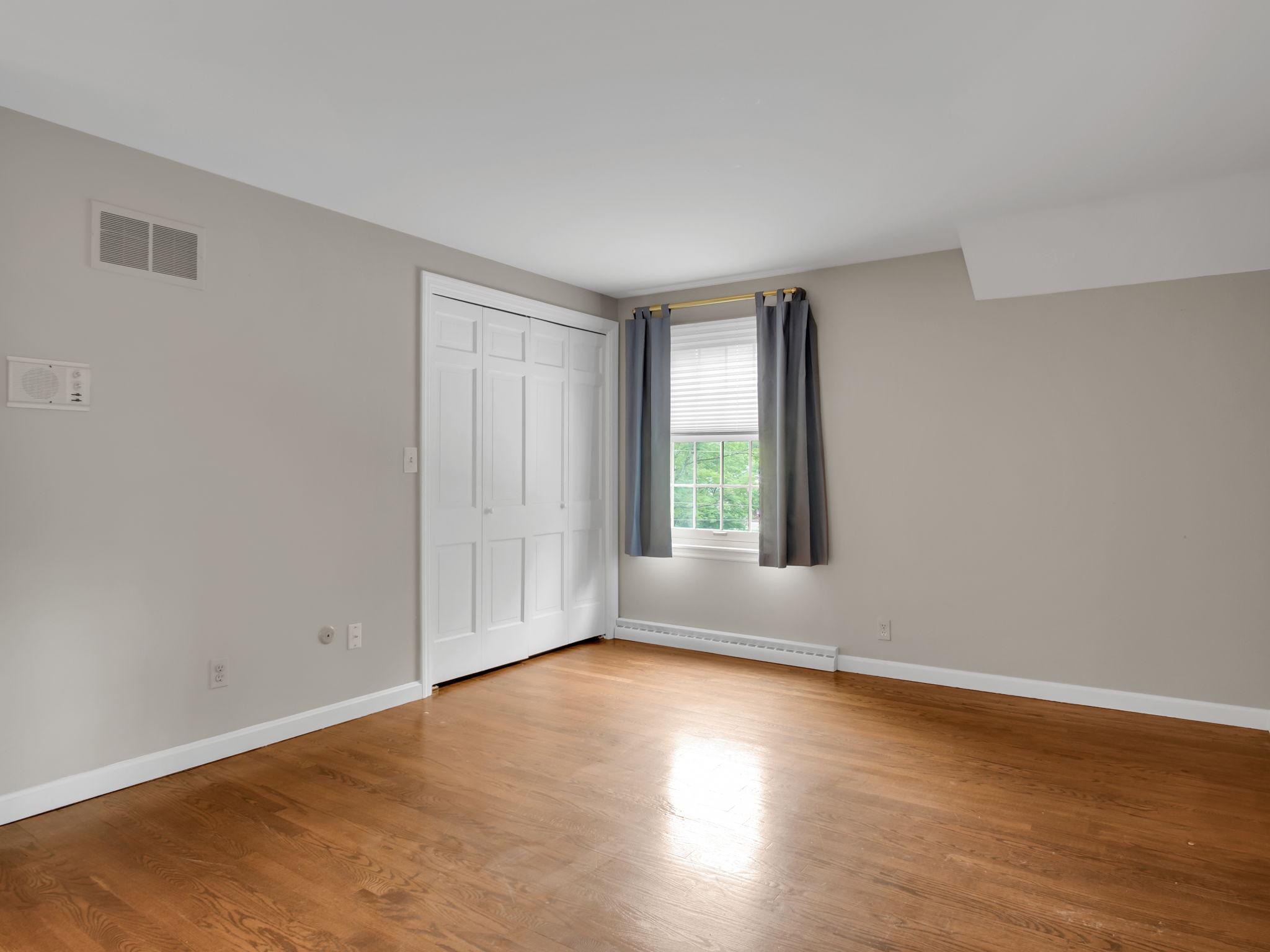 ROCKY RIDGE - Residential