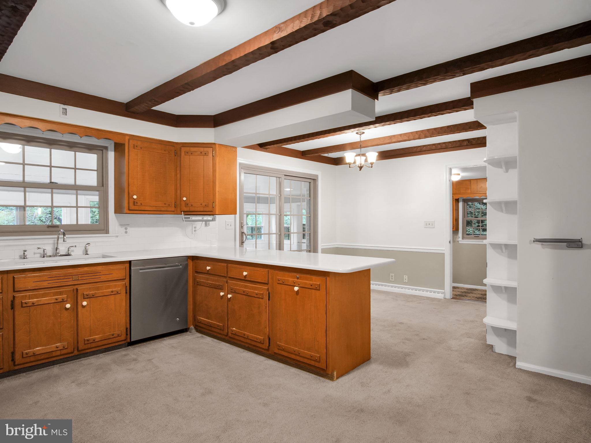 ROCKY RIDGE - Residential
