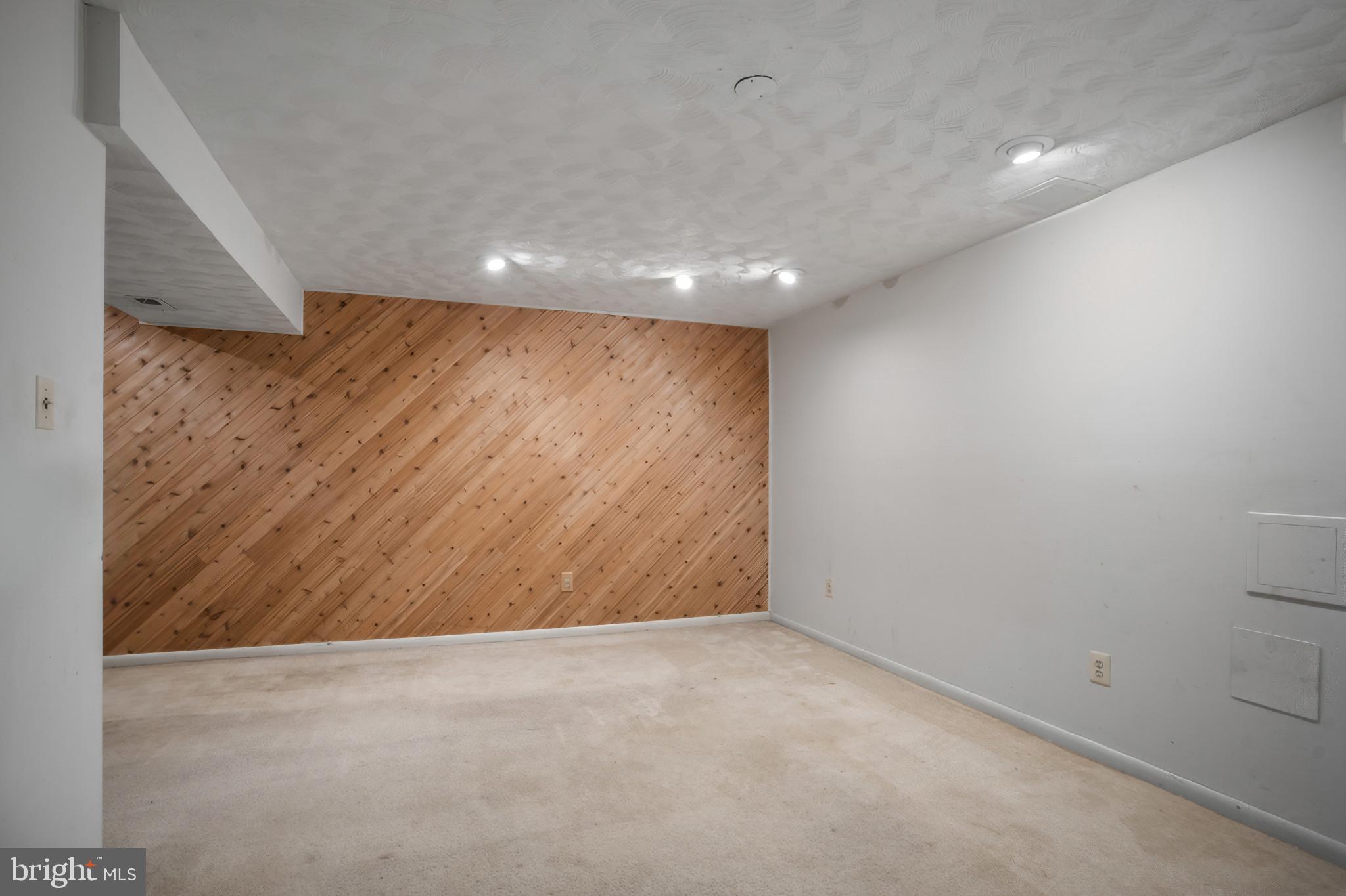 PARKVIEW TRAILS - Residential