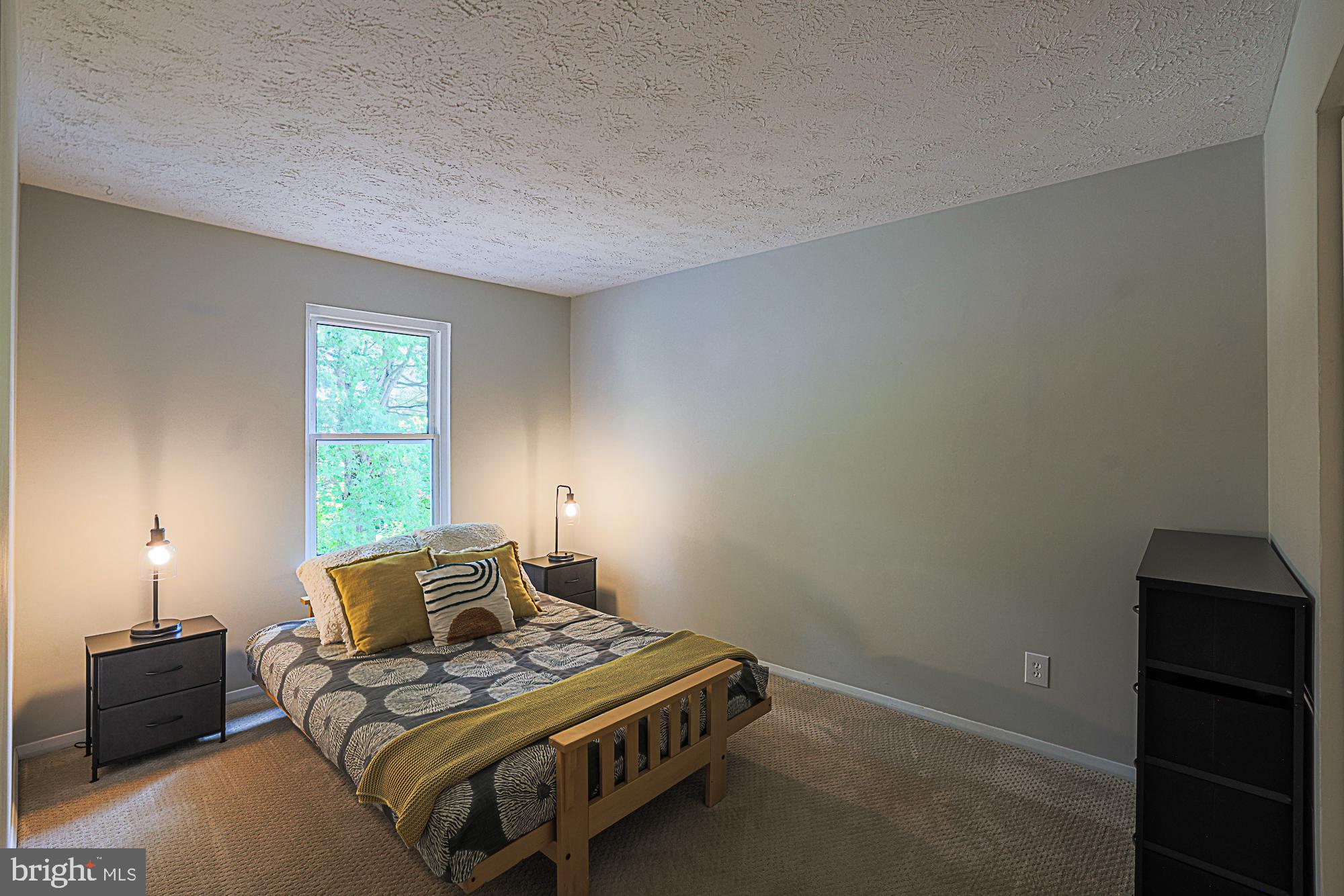OAKHURST - Residential
