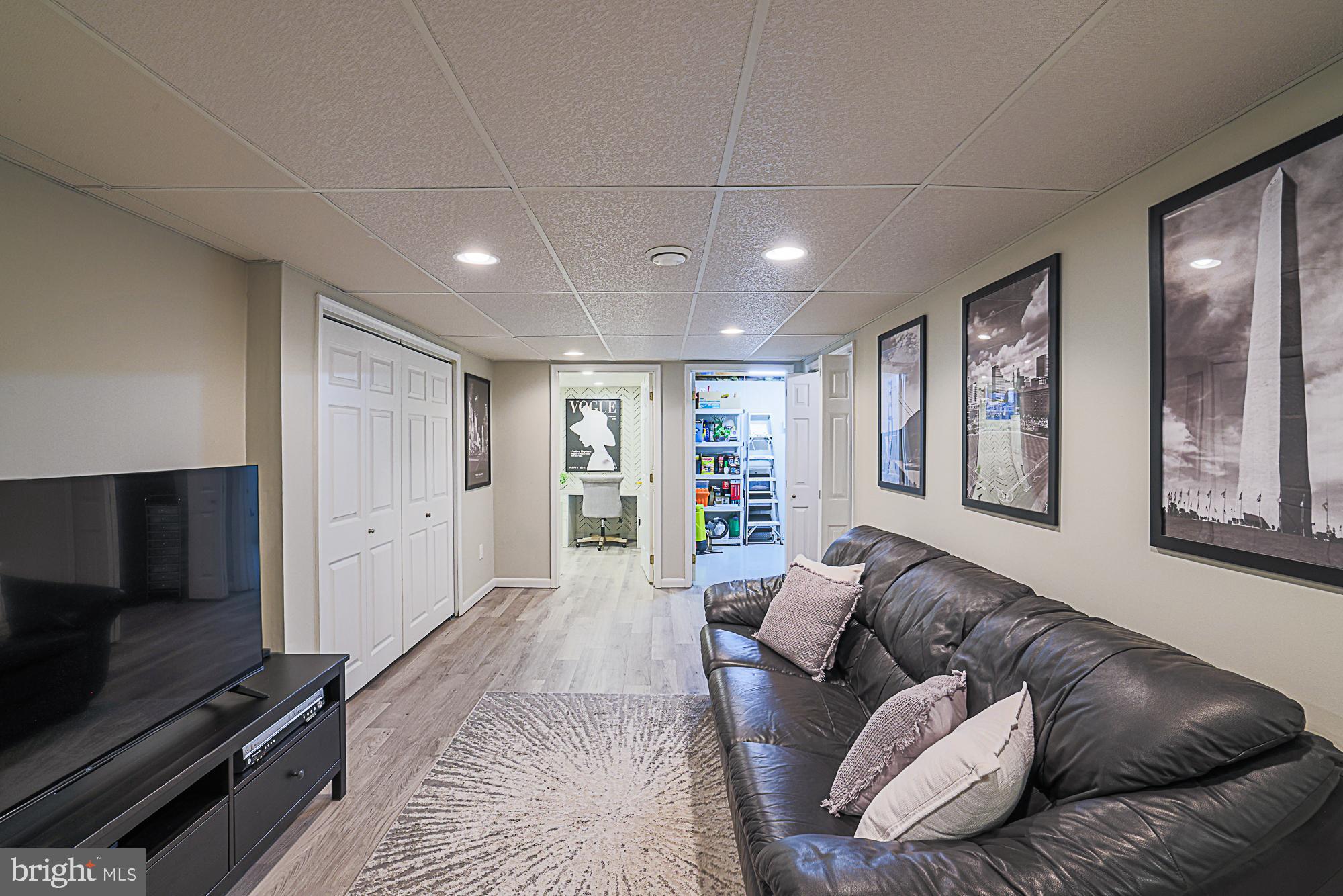 OAKHURST - Residential