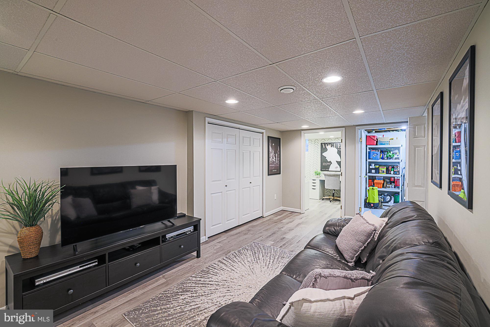OAKHURST - Residential