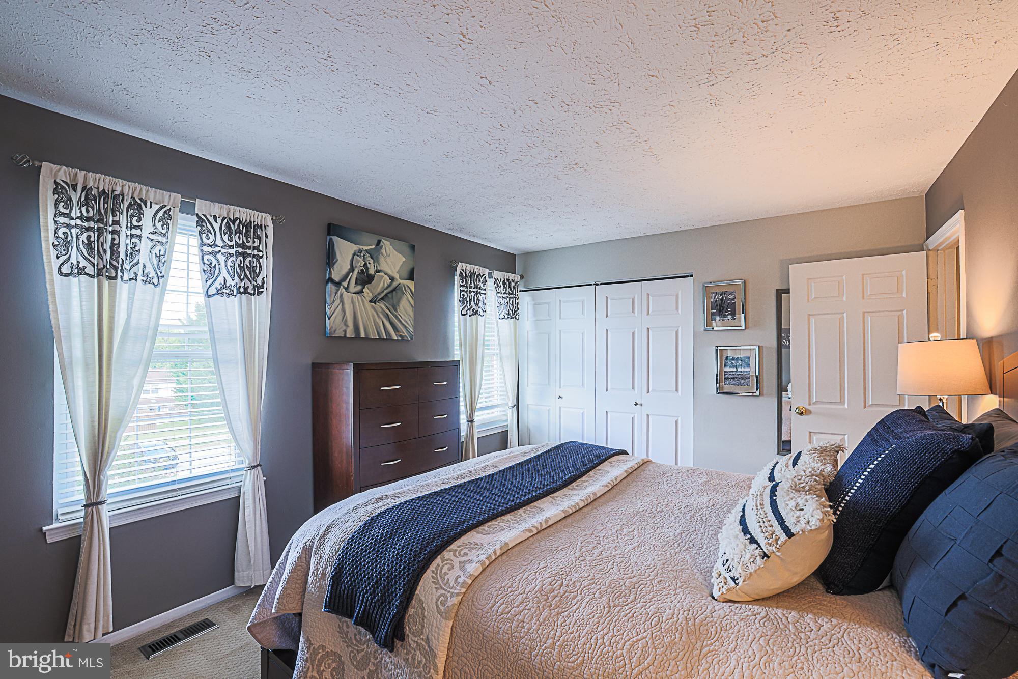 OAKHURST - Residential