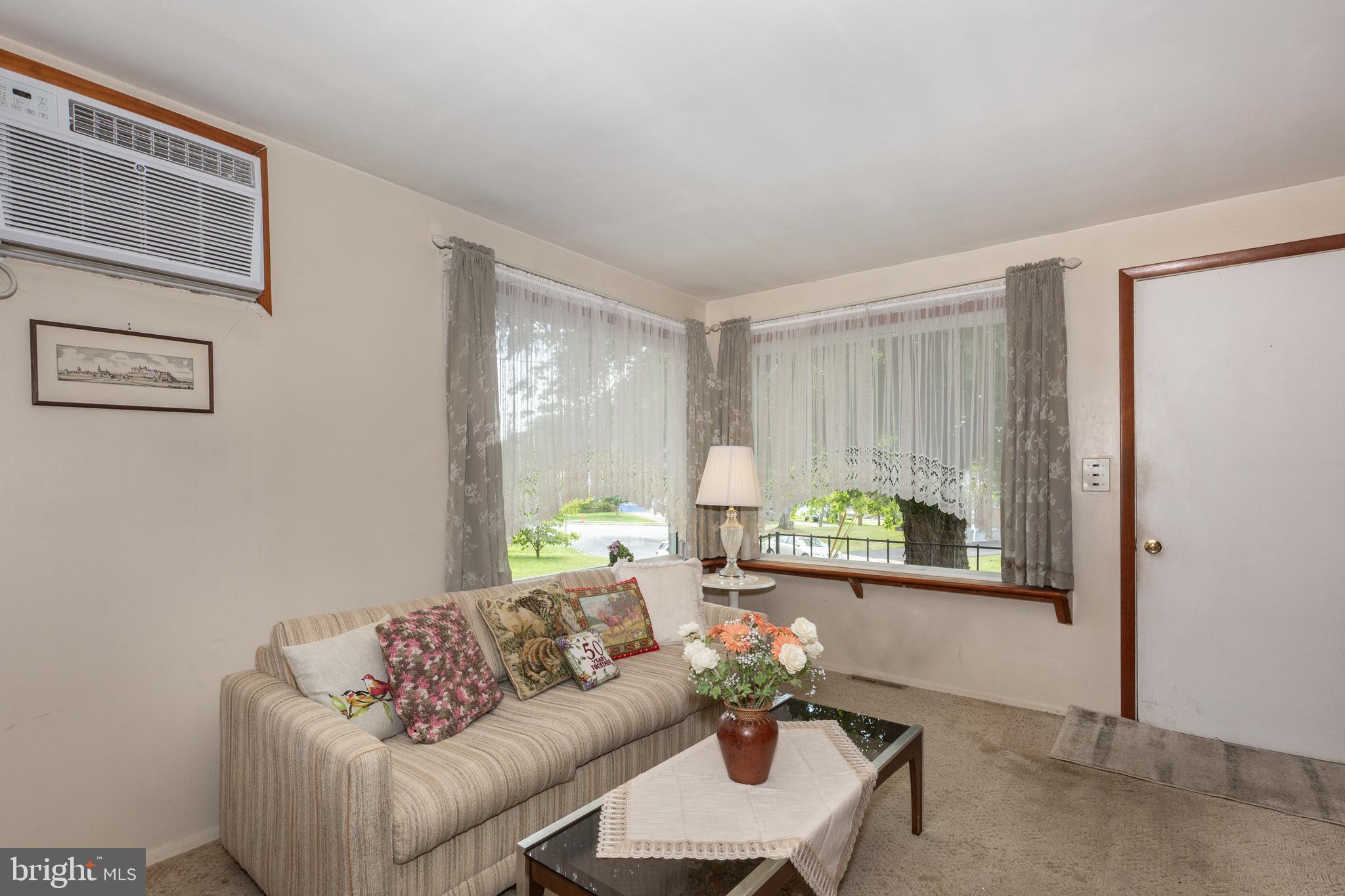 TOLLGATE - Residential