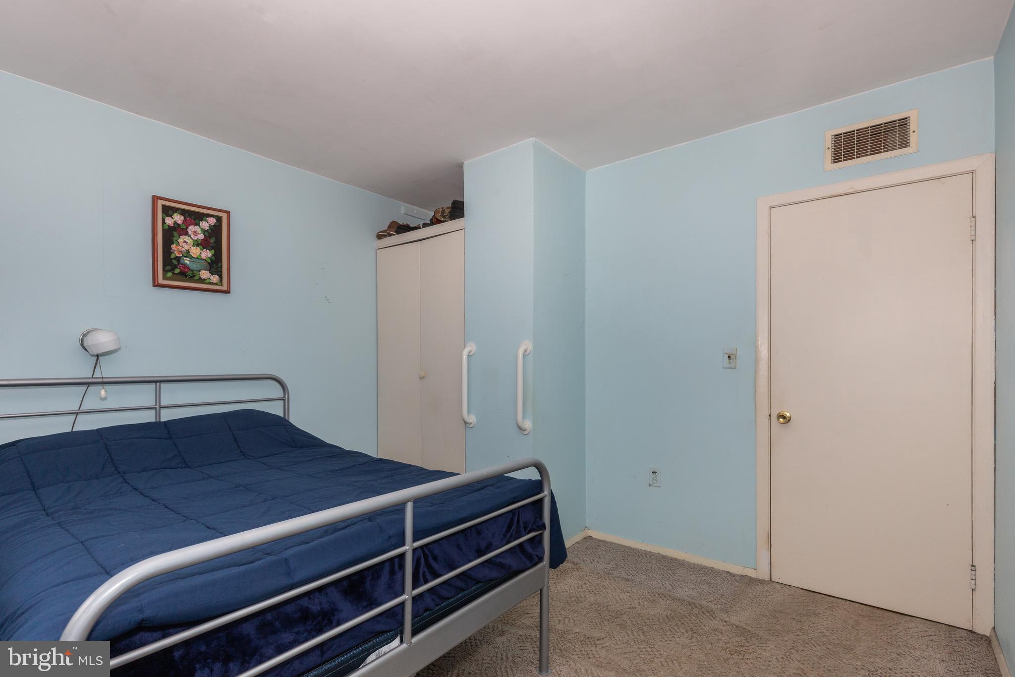 TOLLGATE - Residential