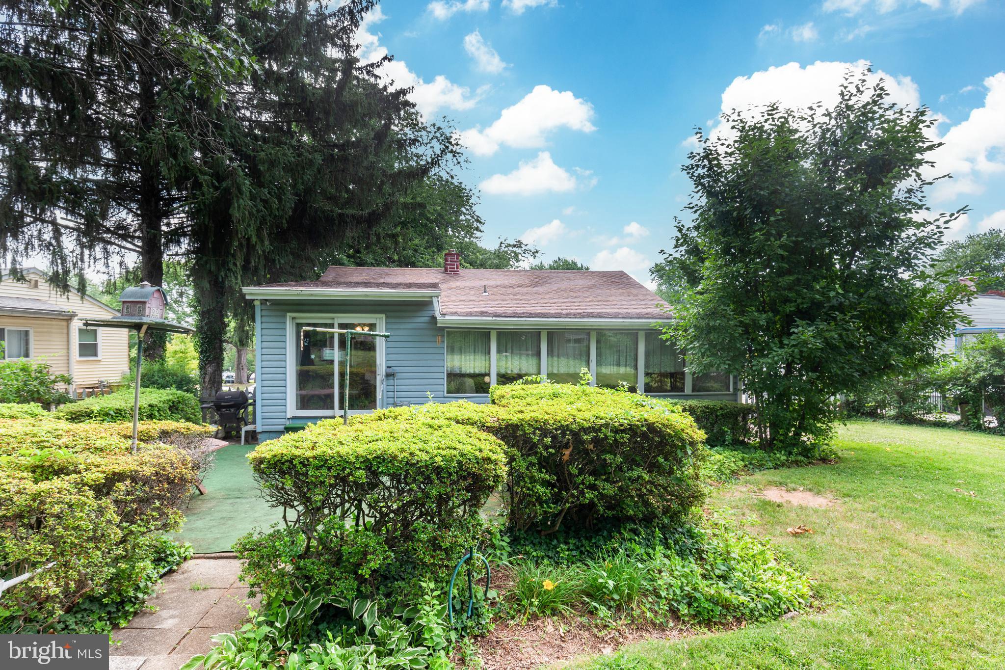 TOLLGATE - Residential
