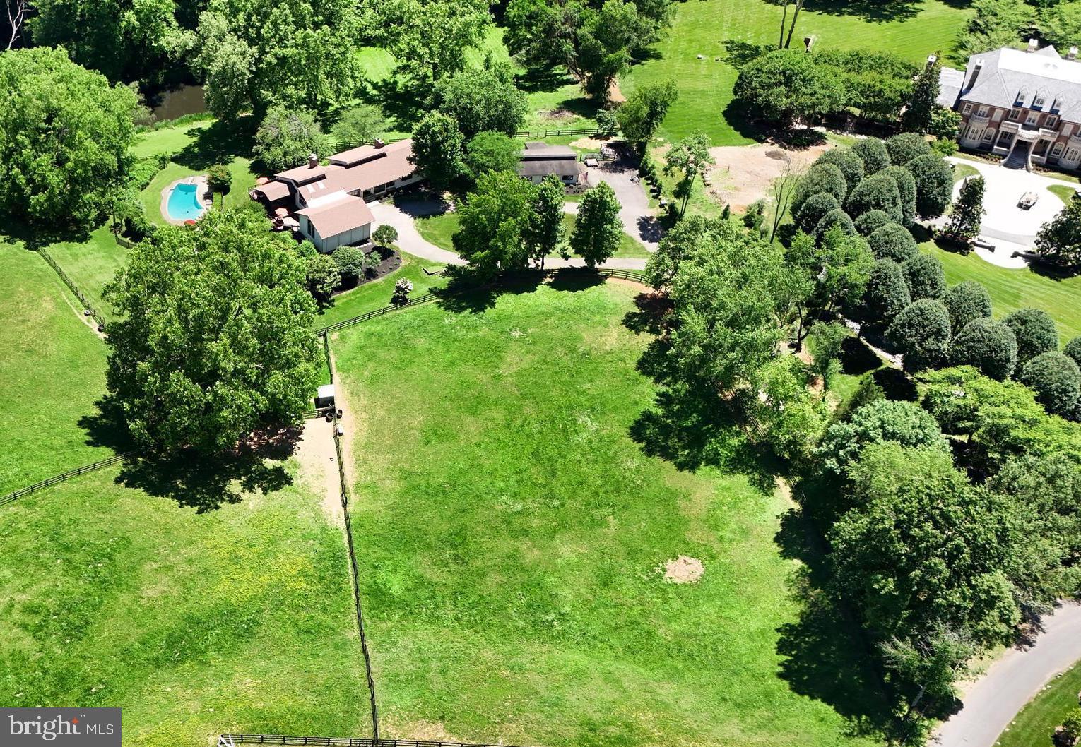 CORNWELL FARM - Residential