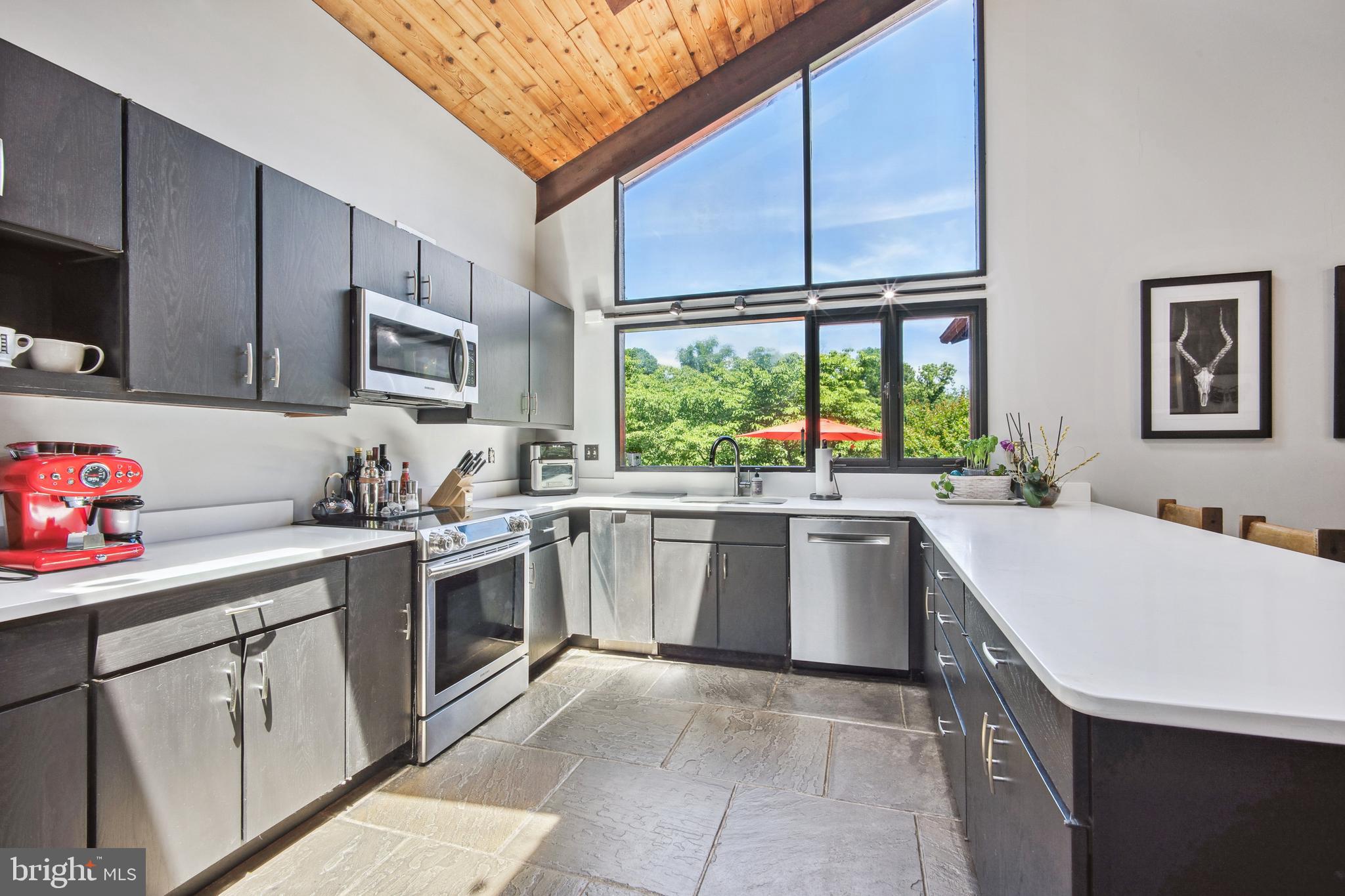 CORNWELL FARM - Residential