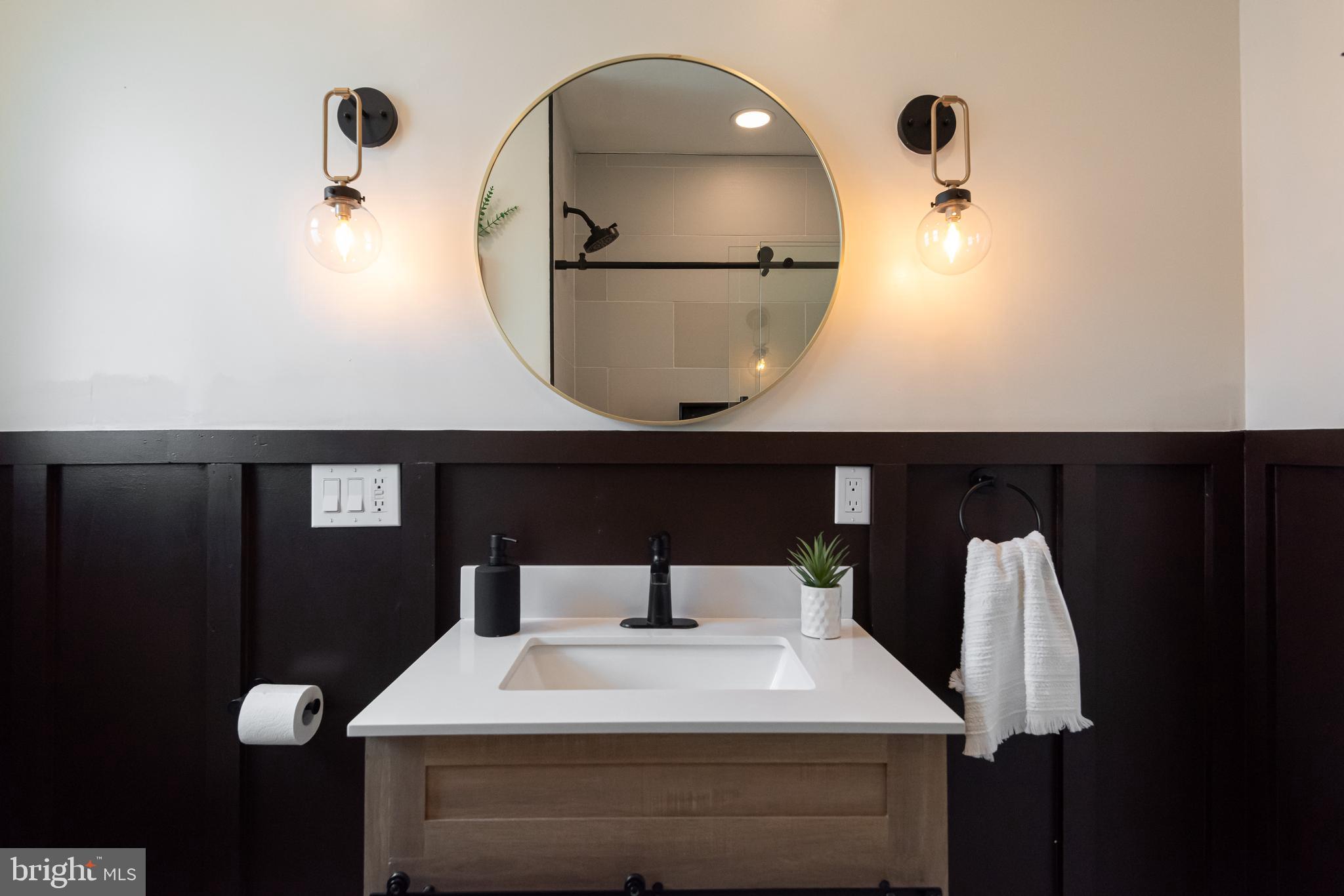 NEWTOWN SQ - Residential