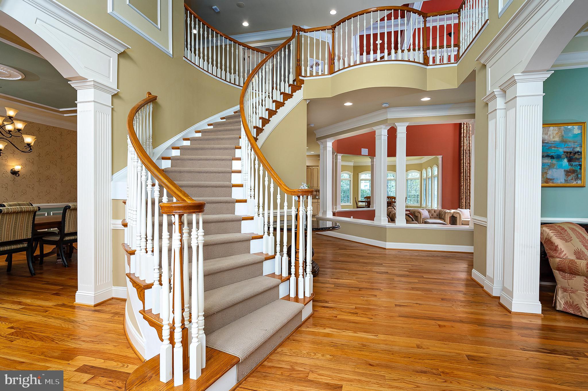 RIVER CREEK - Residential