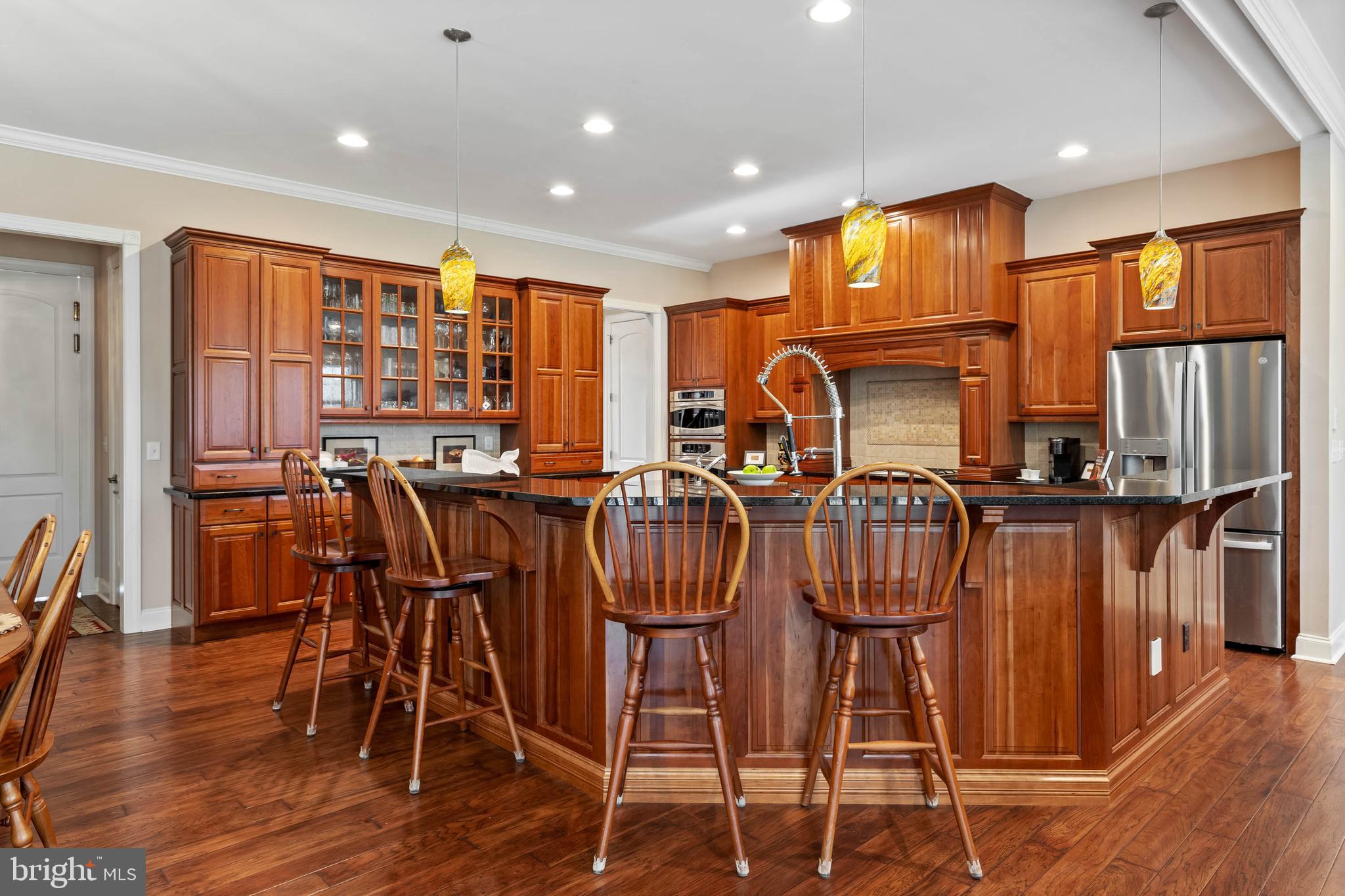 WOLFE POINTE - Residential