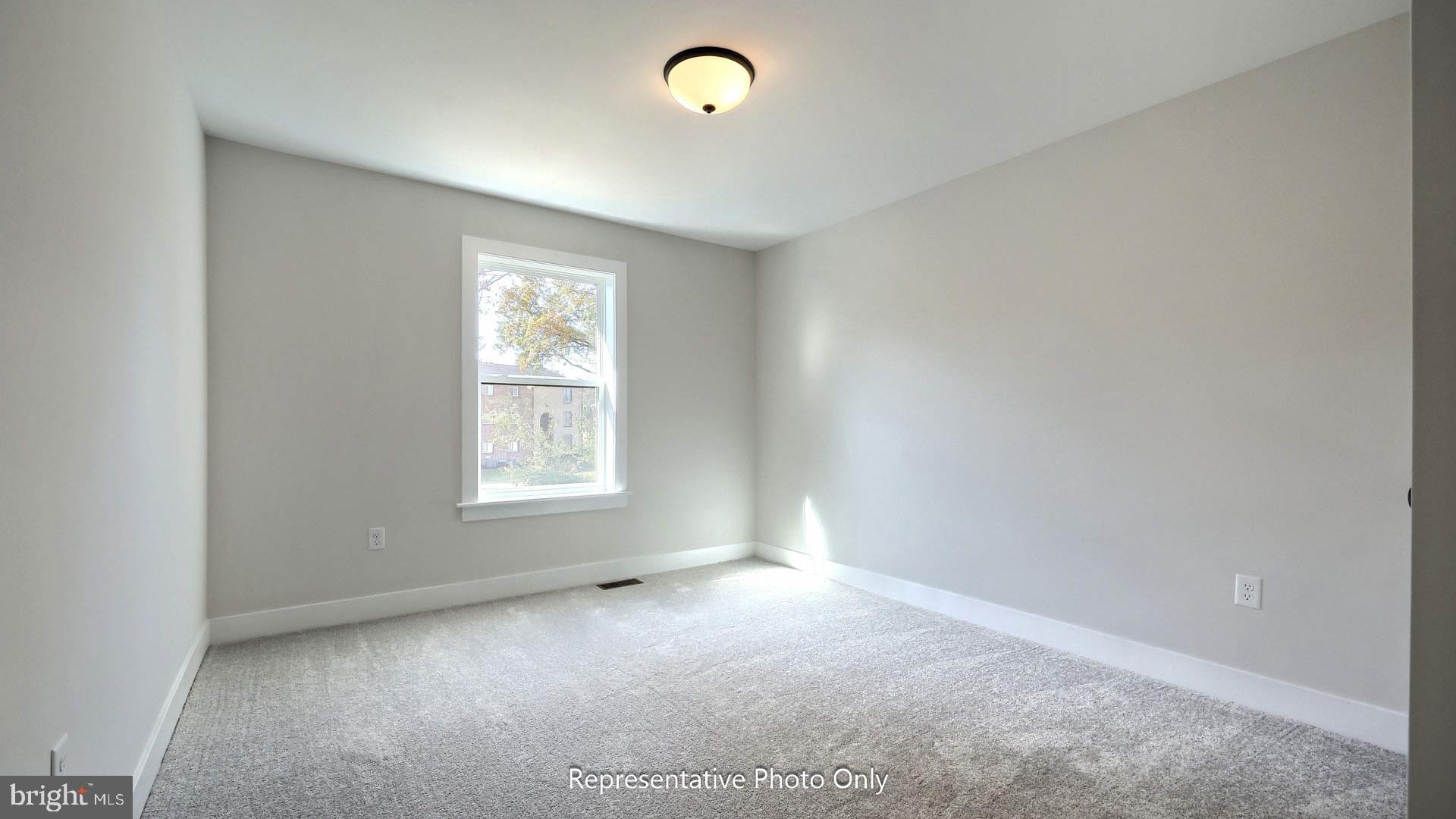 MOUNTAIN VIEW ESTATES - Residential
