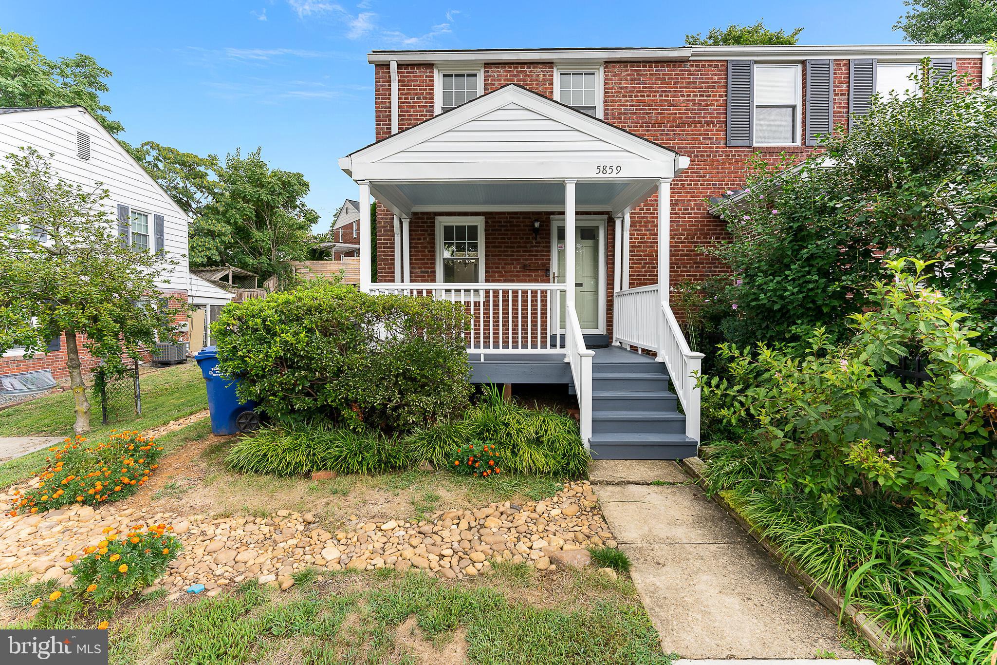 JEFFERSON MANOR - Residential Lease