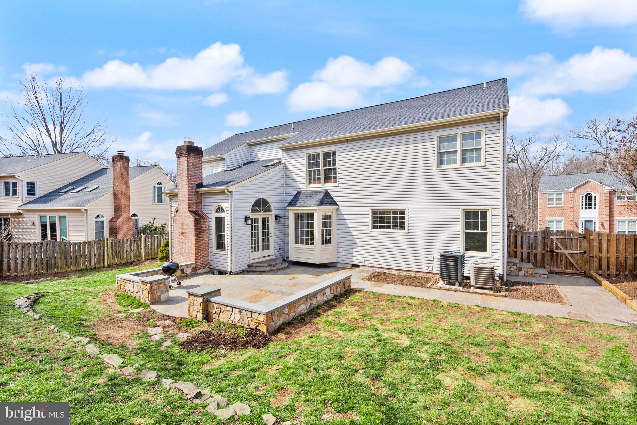 COMPTON HEIGHTS - Residential