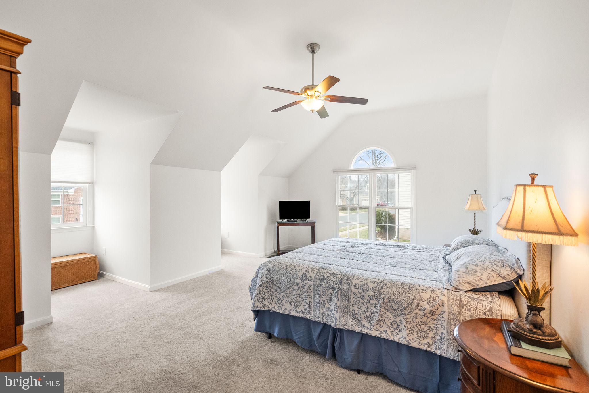 COMPTON HEIGHTS - Residential