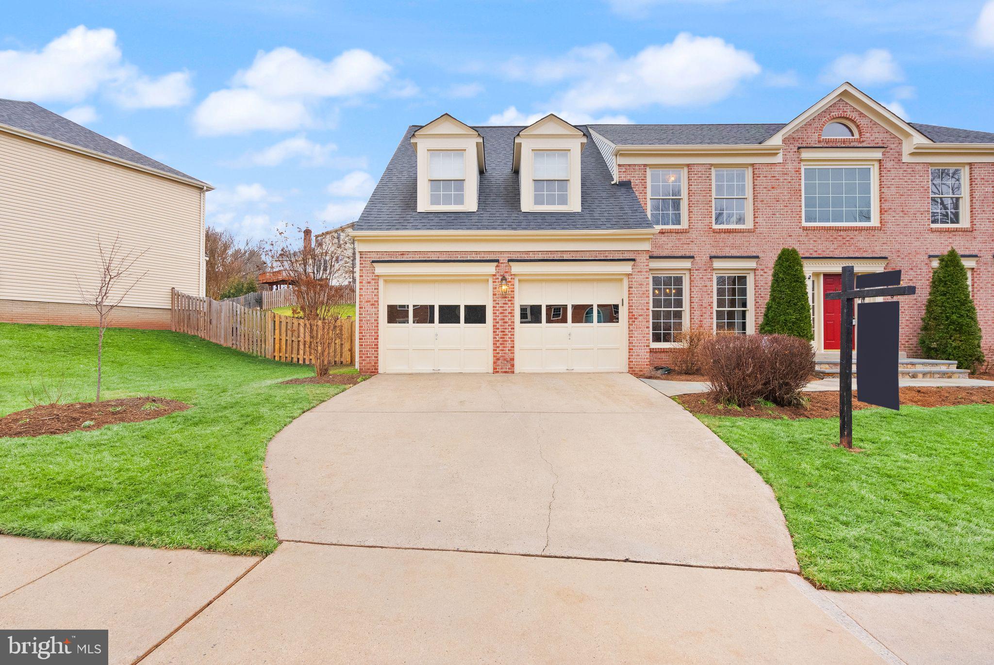COMPTON HEIGHTS - Residential
