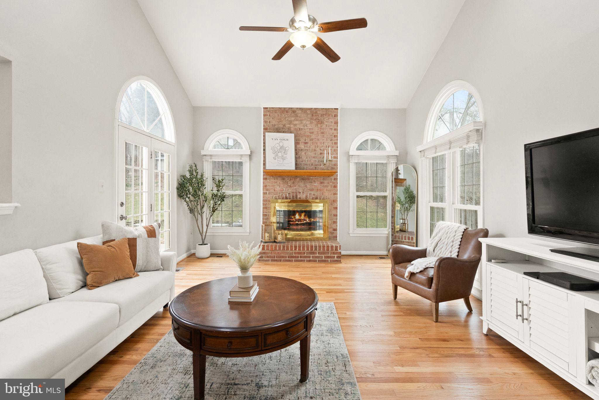 COMPTON HEIGHTS - Residential