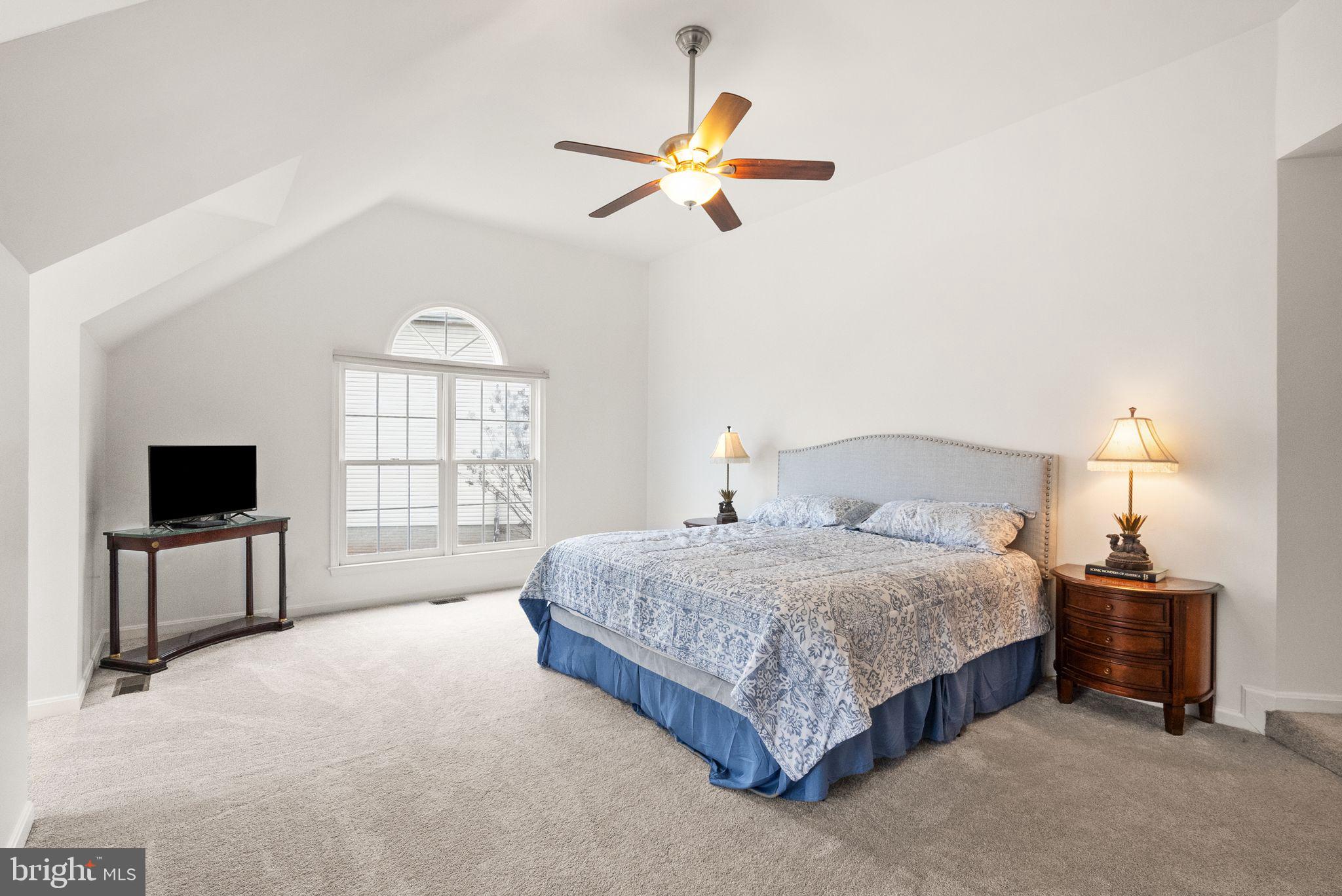 COMPTON HEIGHTS - Residential
