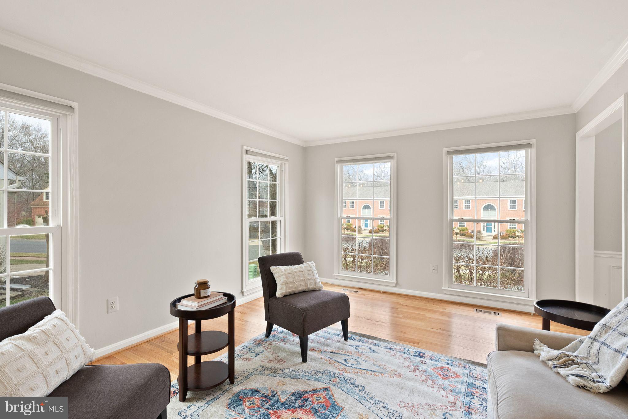 COMPTON HEIGHTS - Residential