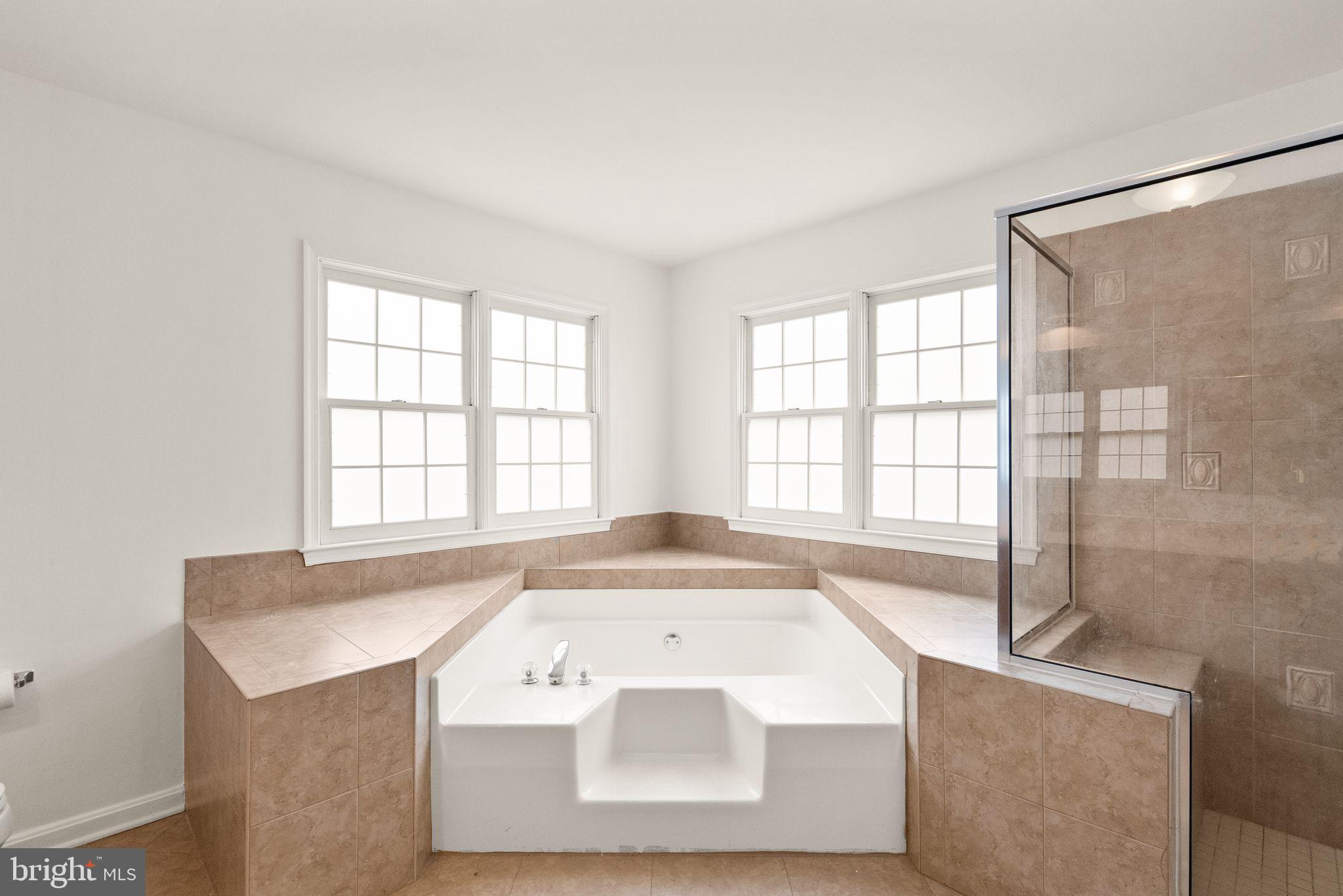 COMPTON HEIGHTS - Residential