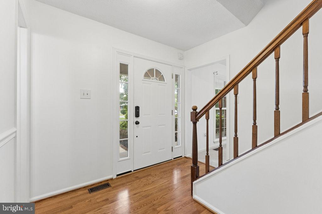 WELLINGTON/CLOVERHILL - Residential