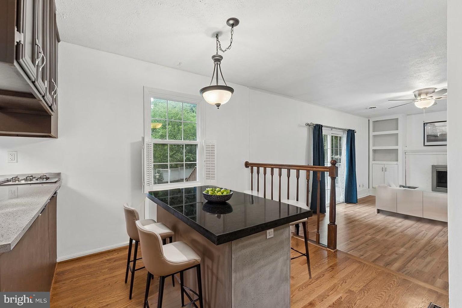 WELLINGTON/CLOVERHILL - Residential