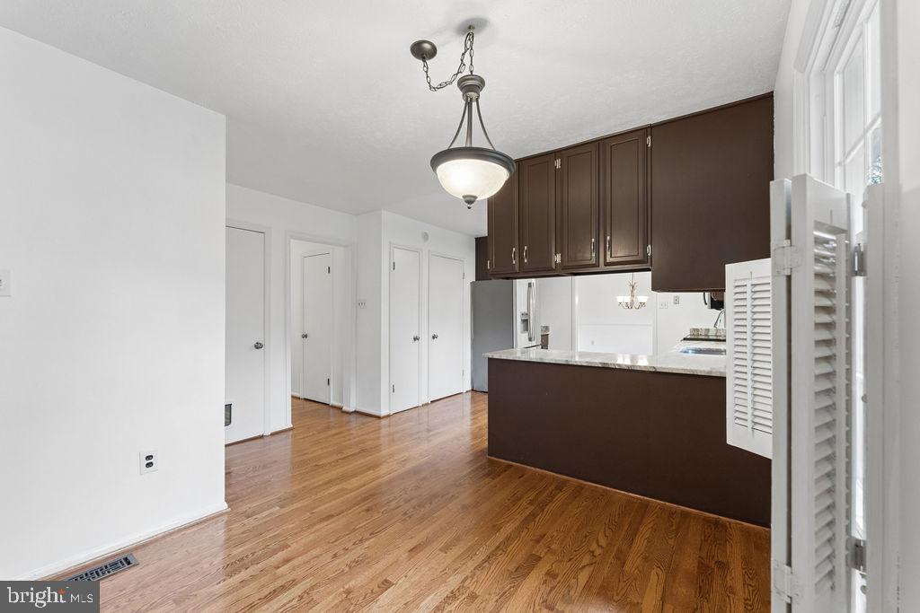 WELLINGTON/CLOVERHILL - Residential