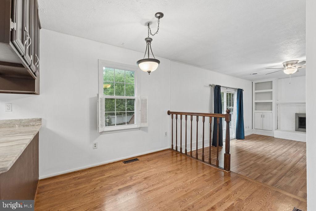 WELLINGTON/CLOVERHILL - Residential