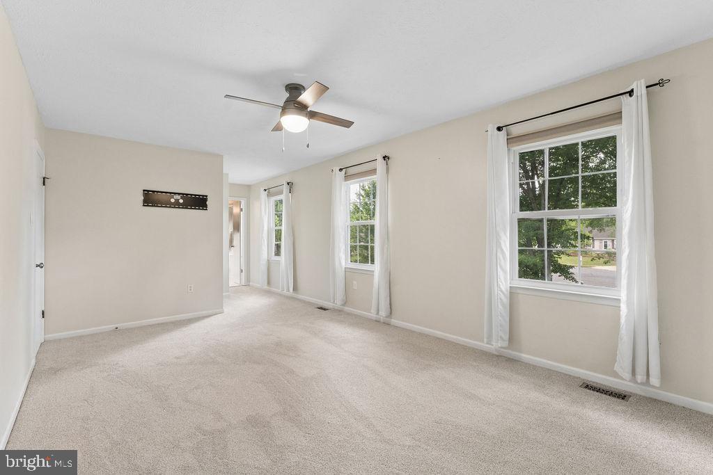 WELLINGTON/CLOVERHILL - Residential