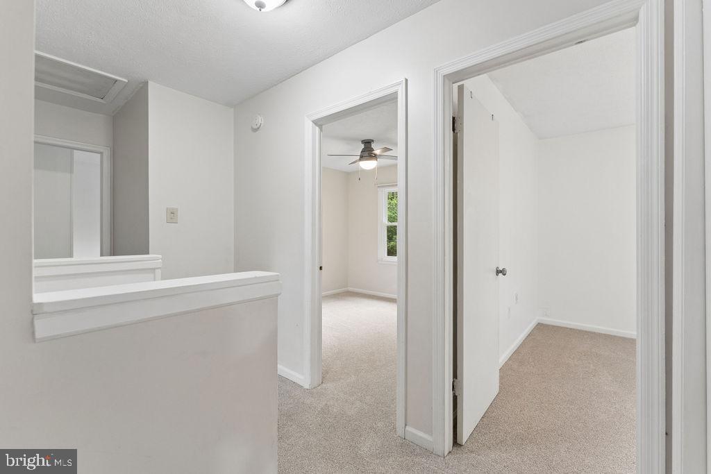 WELLINGTON/CLOVERHILL - Residential