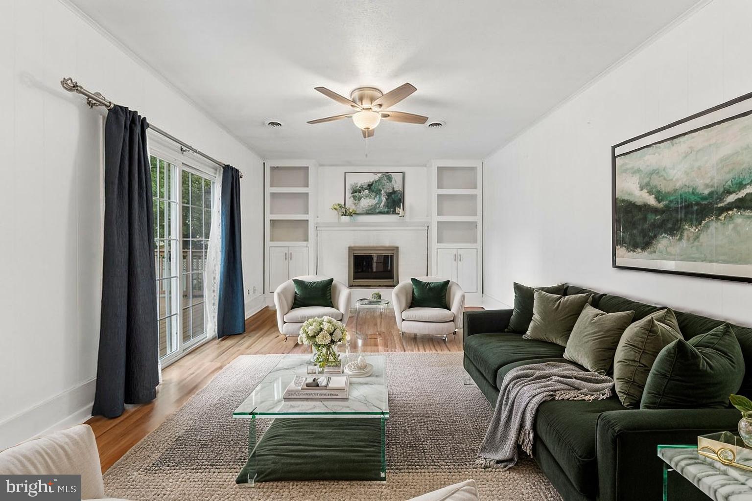 WELLINGTON/CLOVERHILL - Residential