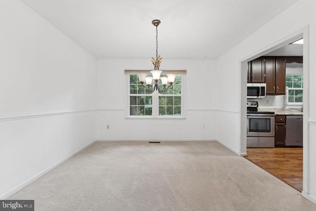 WELLINGTON/CLOVERHILL - Residential