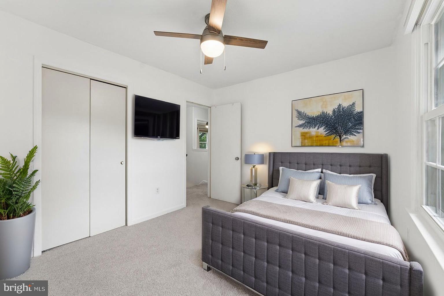 WELLINGTON/CLOVERHILL - Residential