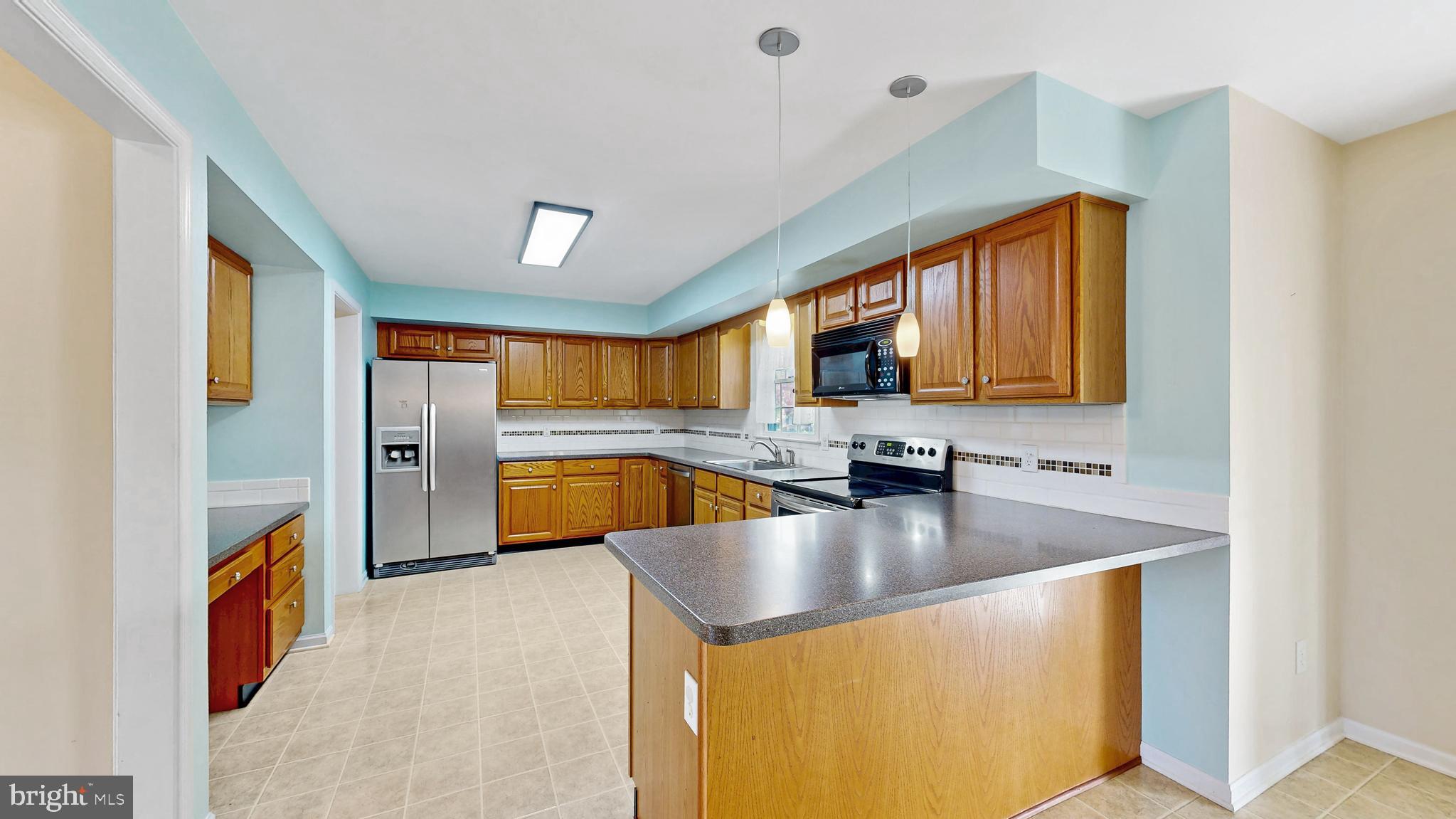 MANSION FARMS - Residential