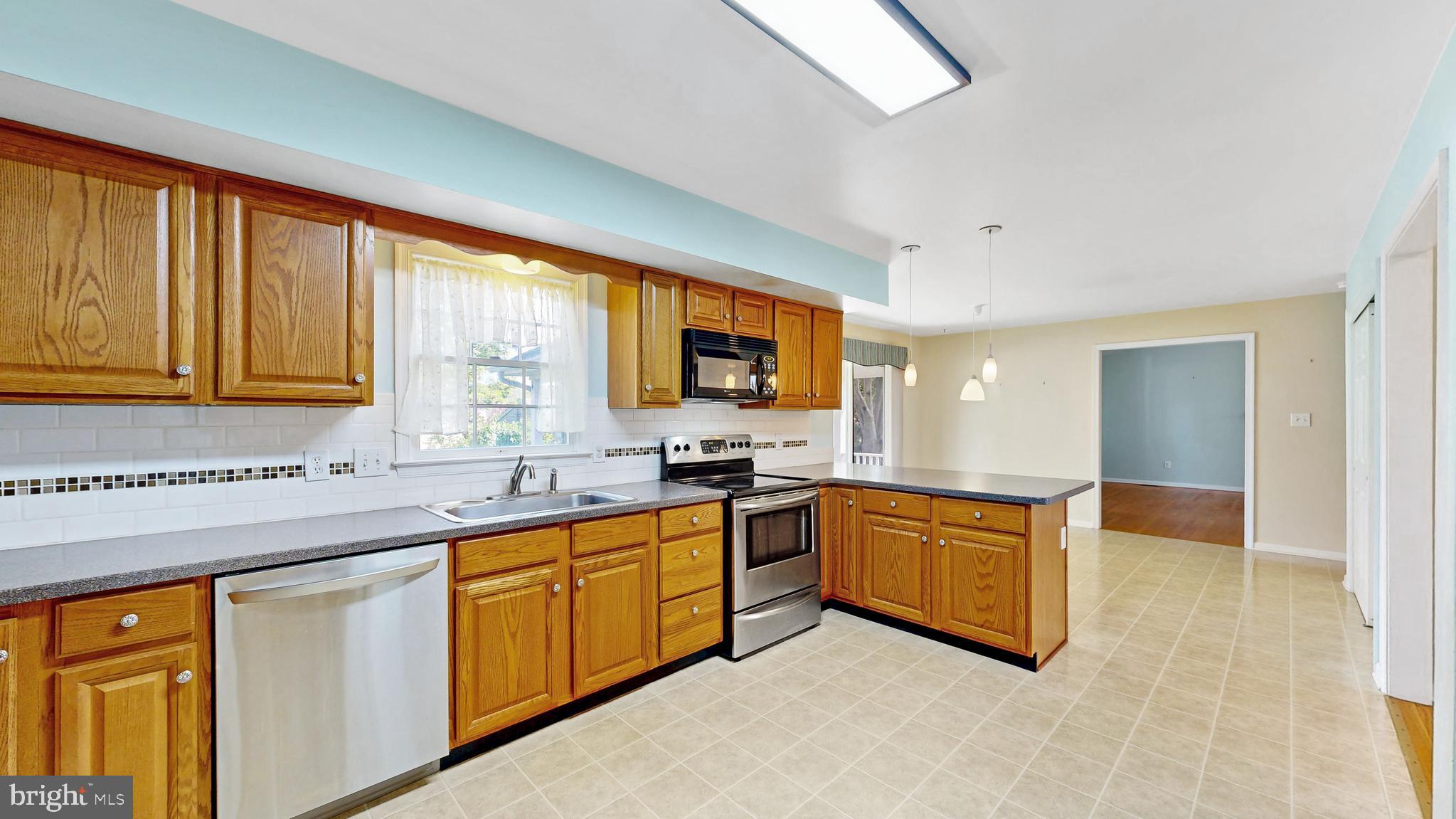MANSION FARMS - Residential