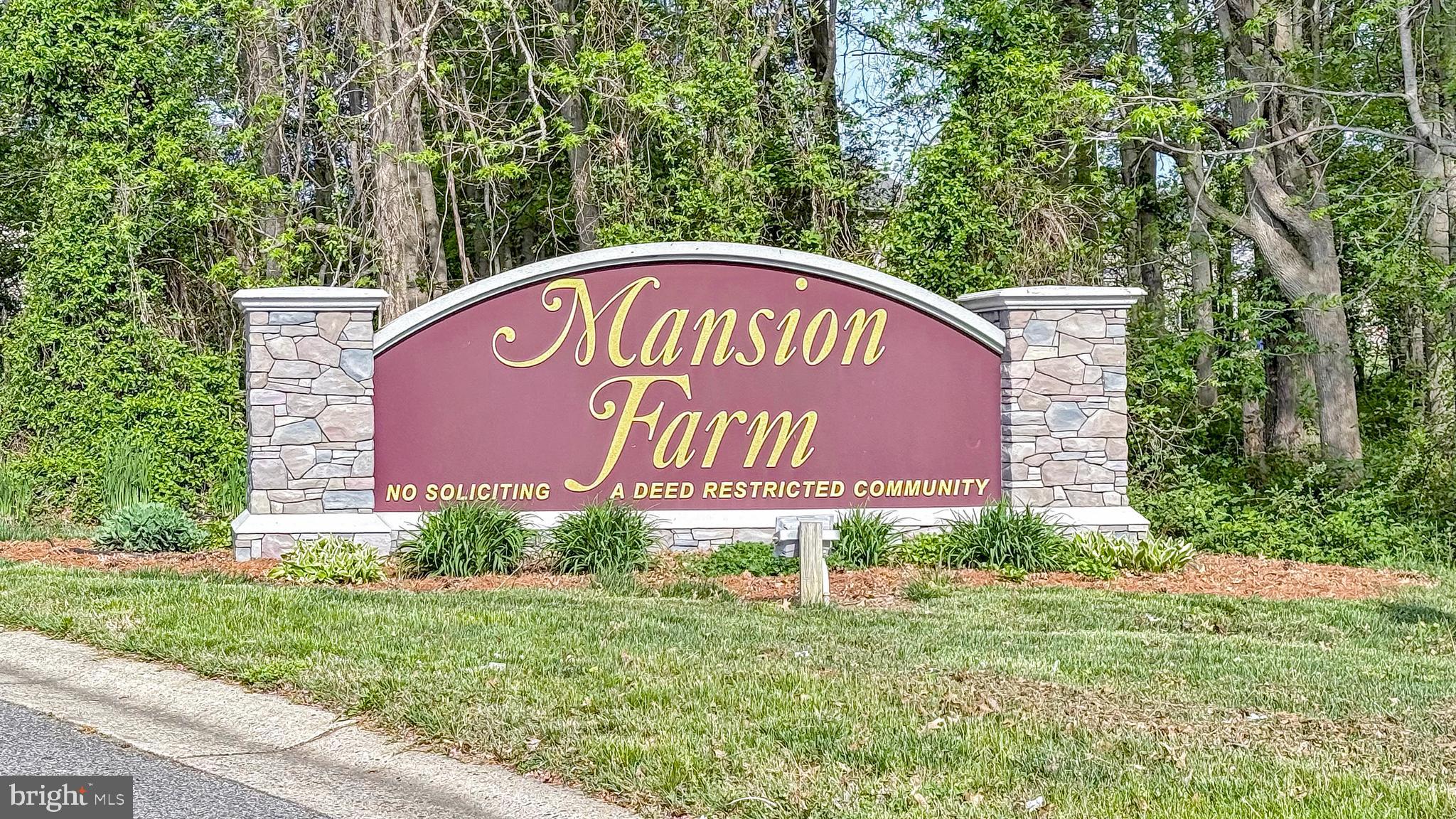 MANSION FARMS - Residential