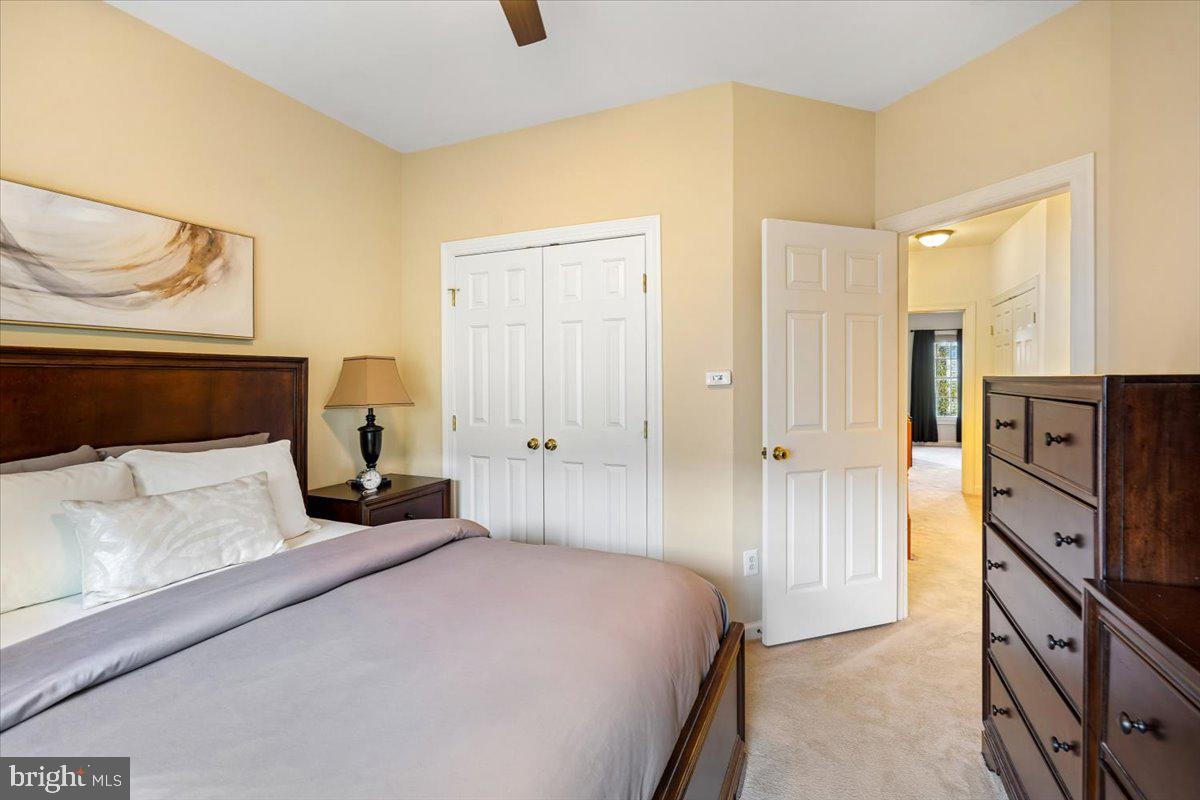 STONE CREEK CROSSING - Residential Lease
