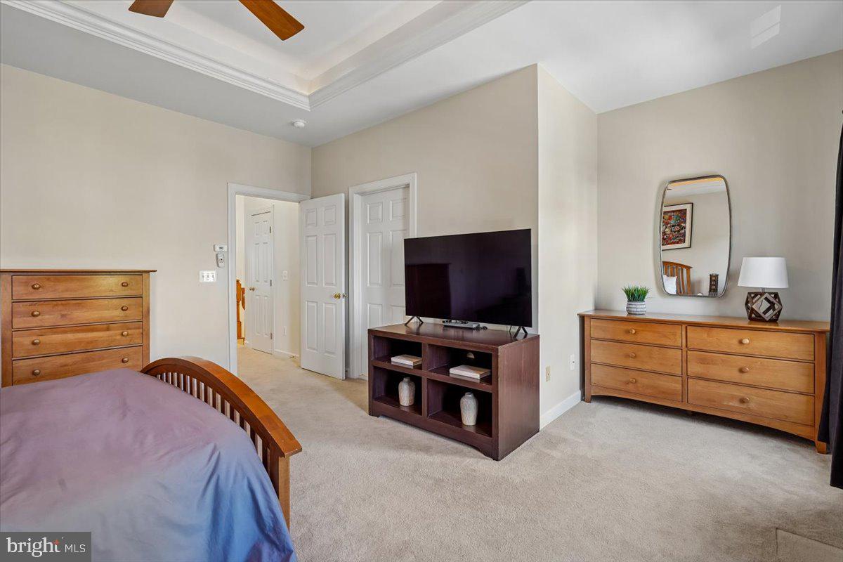 STONE CREEK CROSSING - Residential Lease