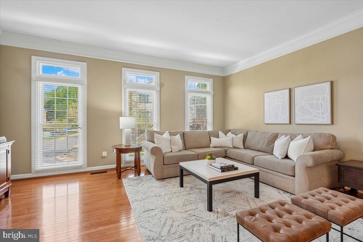 STONE CREEK CROSSING - Residential Lease