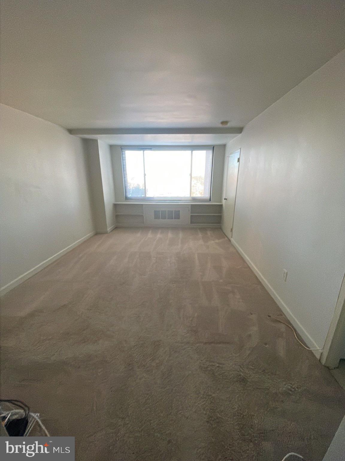 RIVER PLACE - Residential Lease