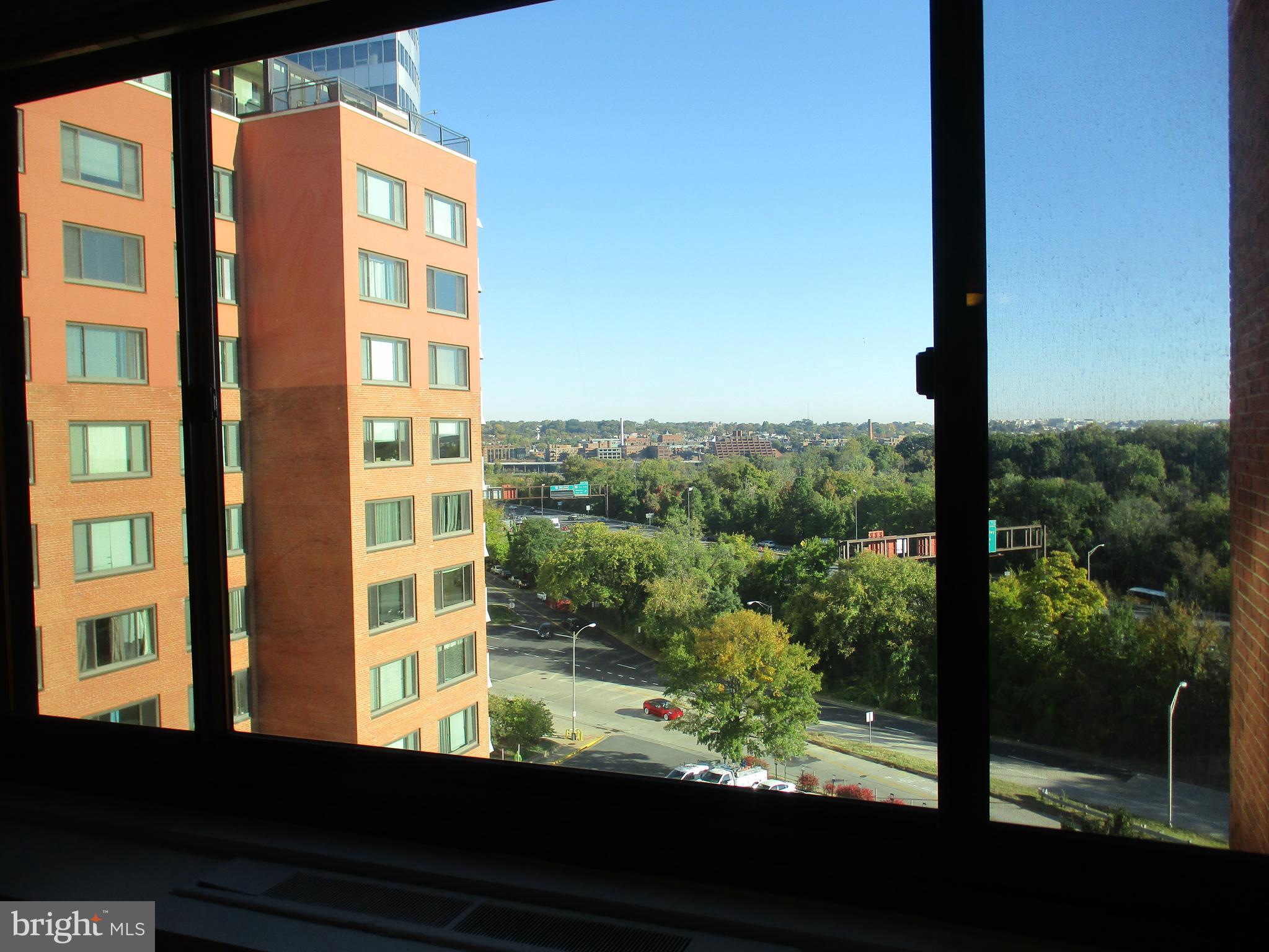 RIVER PLACE - Residential Lease
